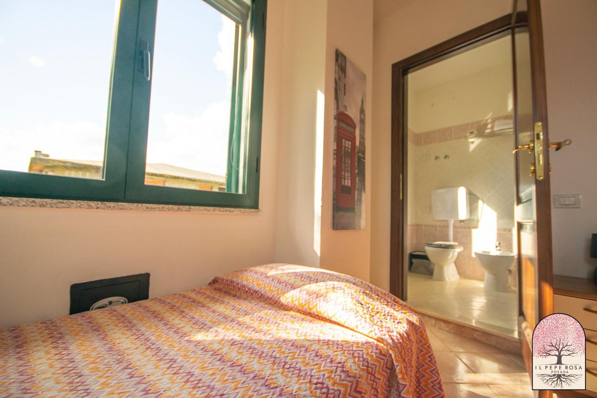 Bed and Breakfast Il Pepe Rosa Posada  Zewnętrze zdjęcie