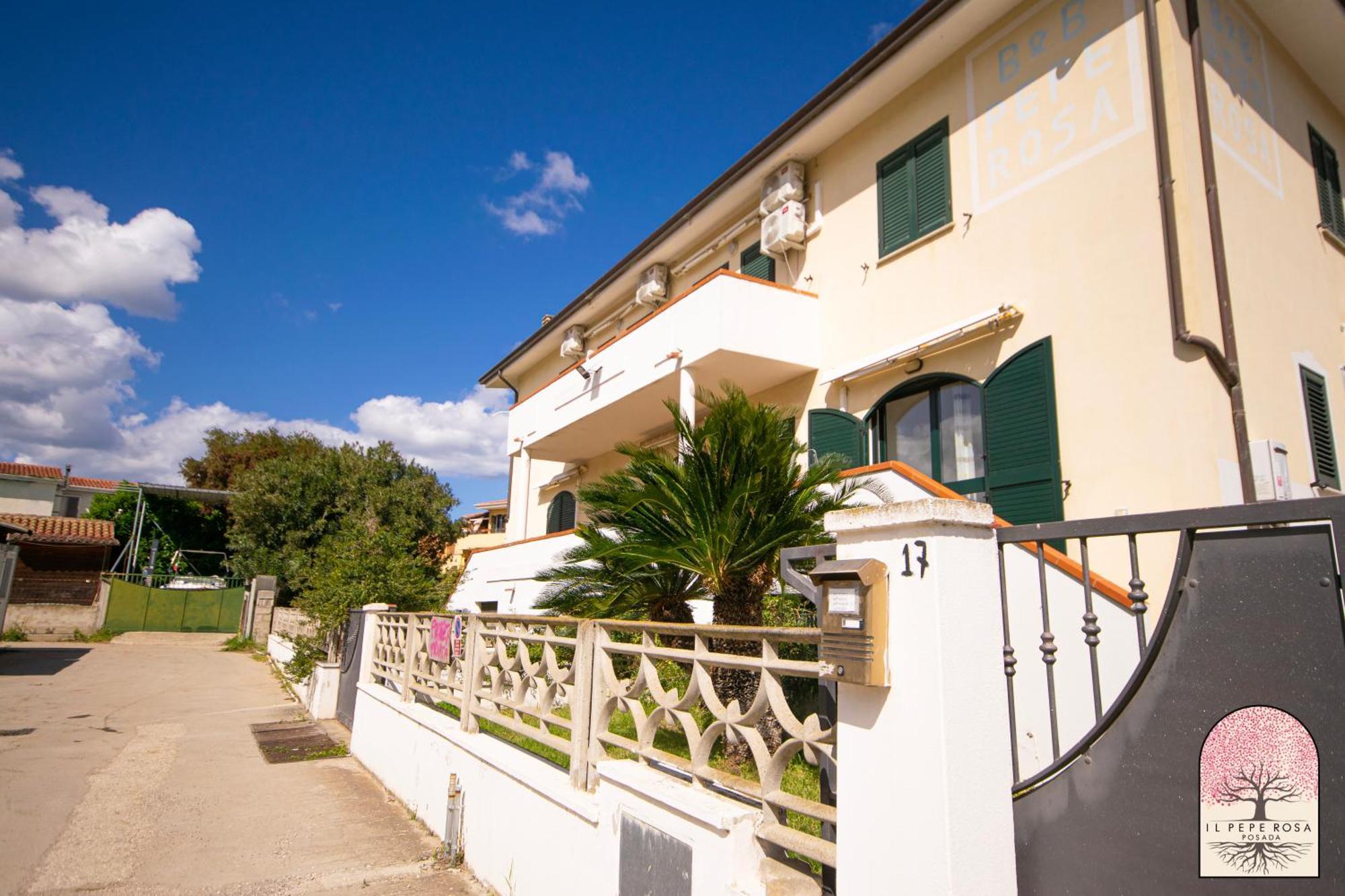 Bed and Breakfast Il Pepe Rosa Posada  Zewnętrze zdjęcie